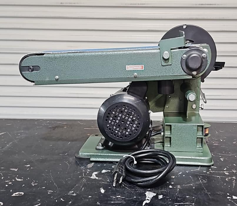 Benchtop Belt and Disc Sander, Corded Electric, 4 in. x 36 in. Belt with 6 in. Disc K83195