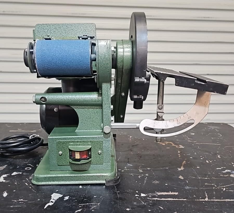 Benchtop Belt and Disc Sander, Corded Electric, 4 in. x 36 in. Belt with 6 in. Disc K83195